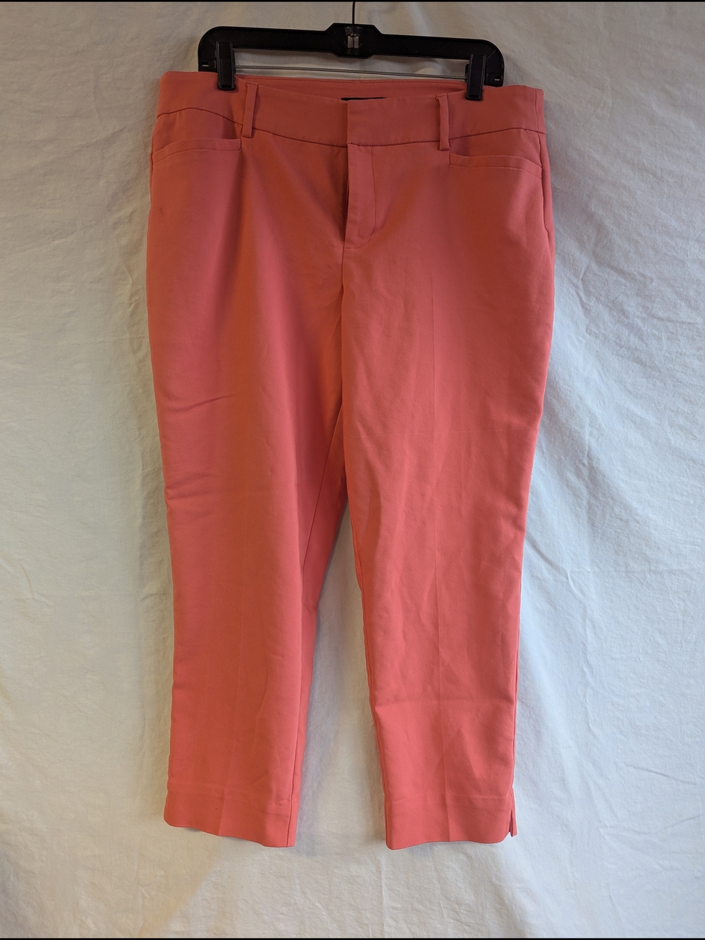 Roz & Ali Coral Capris Crop Pants